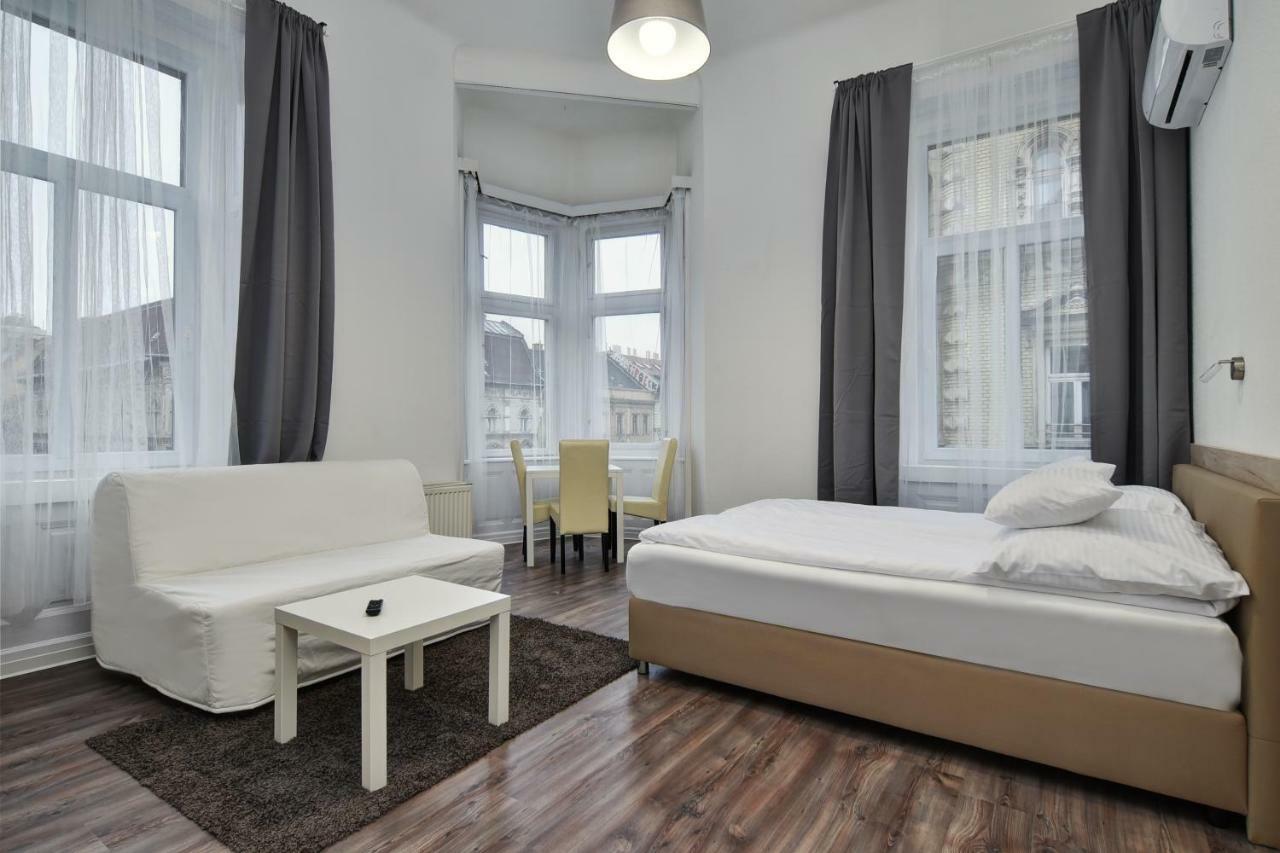 Heart Of Downtown Apartment Budapest Extérieur photo